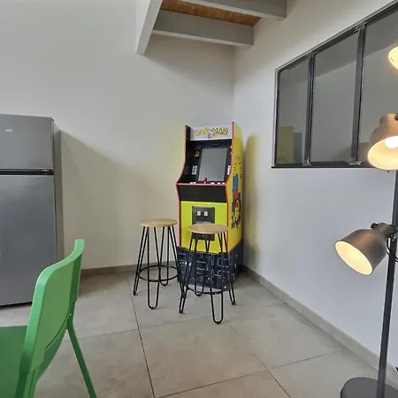 Pop - Parking Gratuit * Valence (Drome)